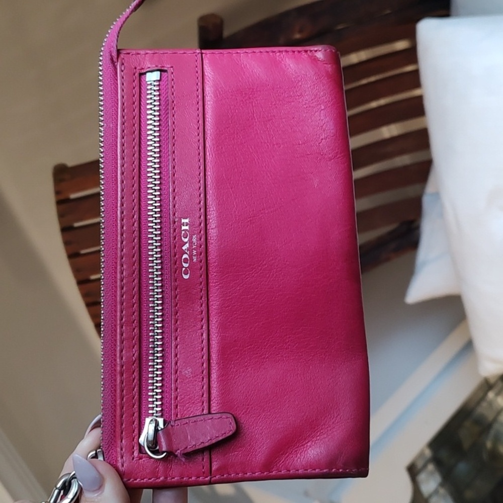 Coach PINK wristlet wallet•Used•Leather/Nylon•Used•